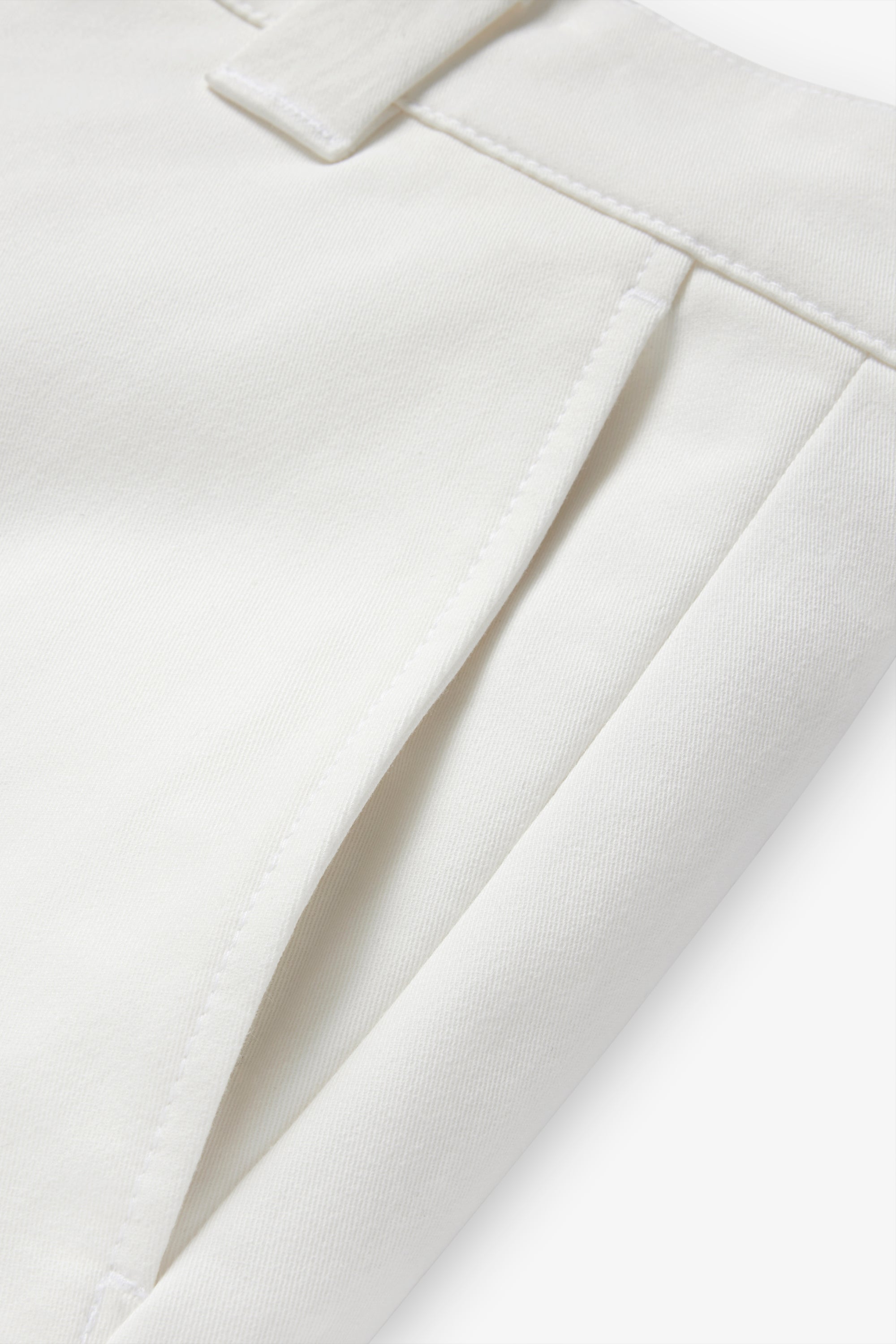 Big Chino Short - Ivory