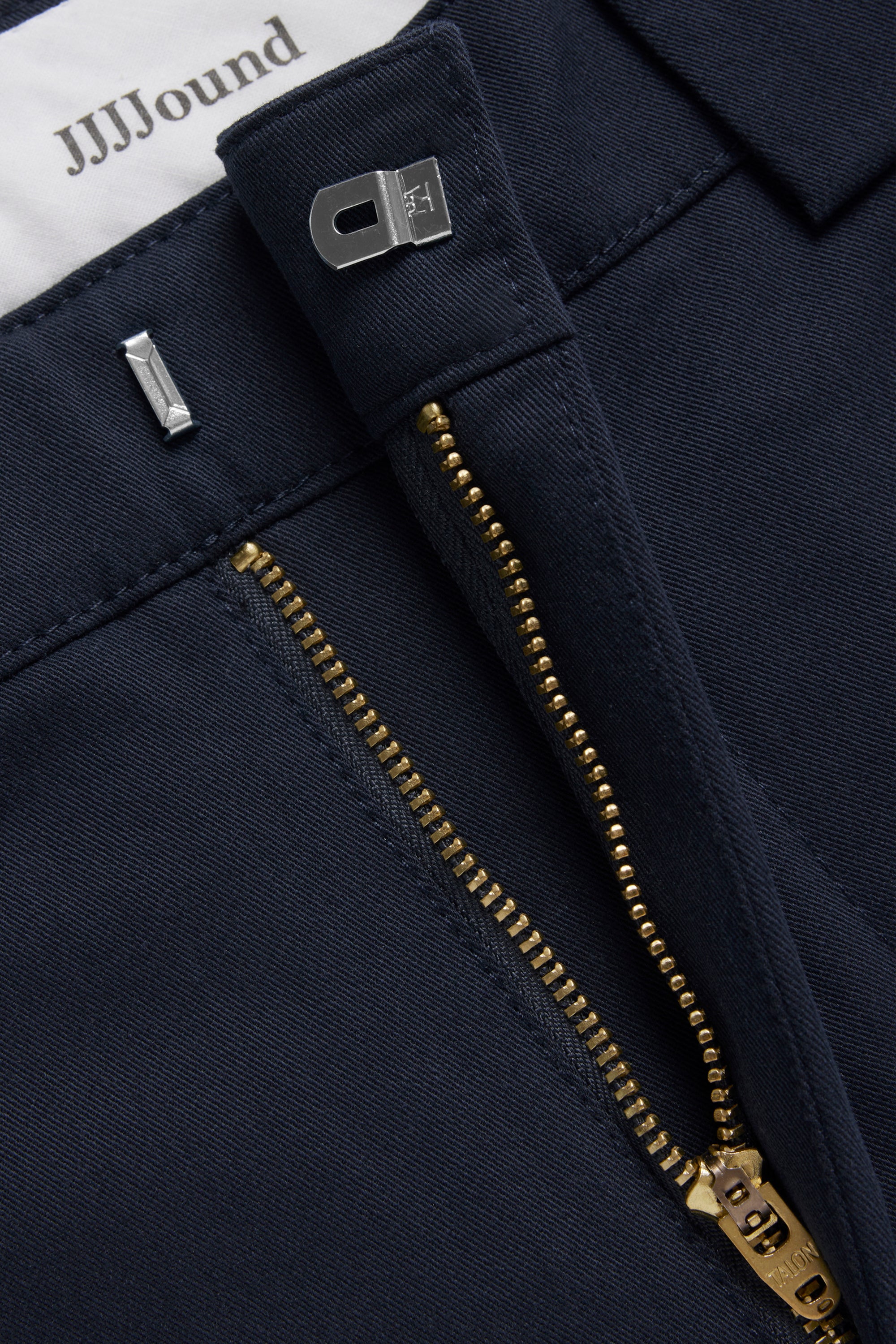 Relaxed Chino - Navy