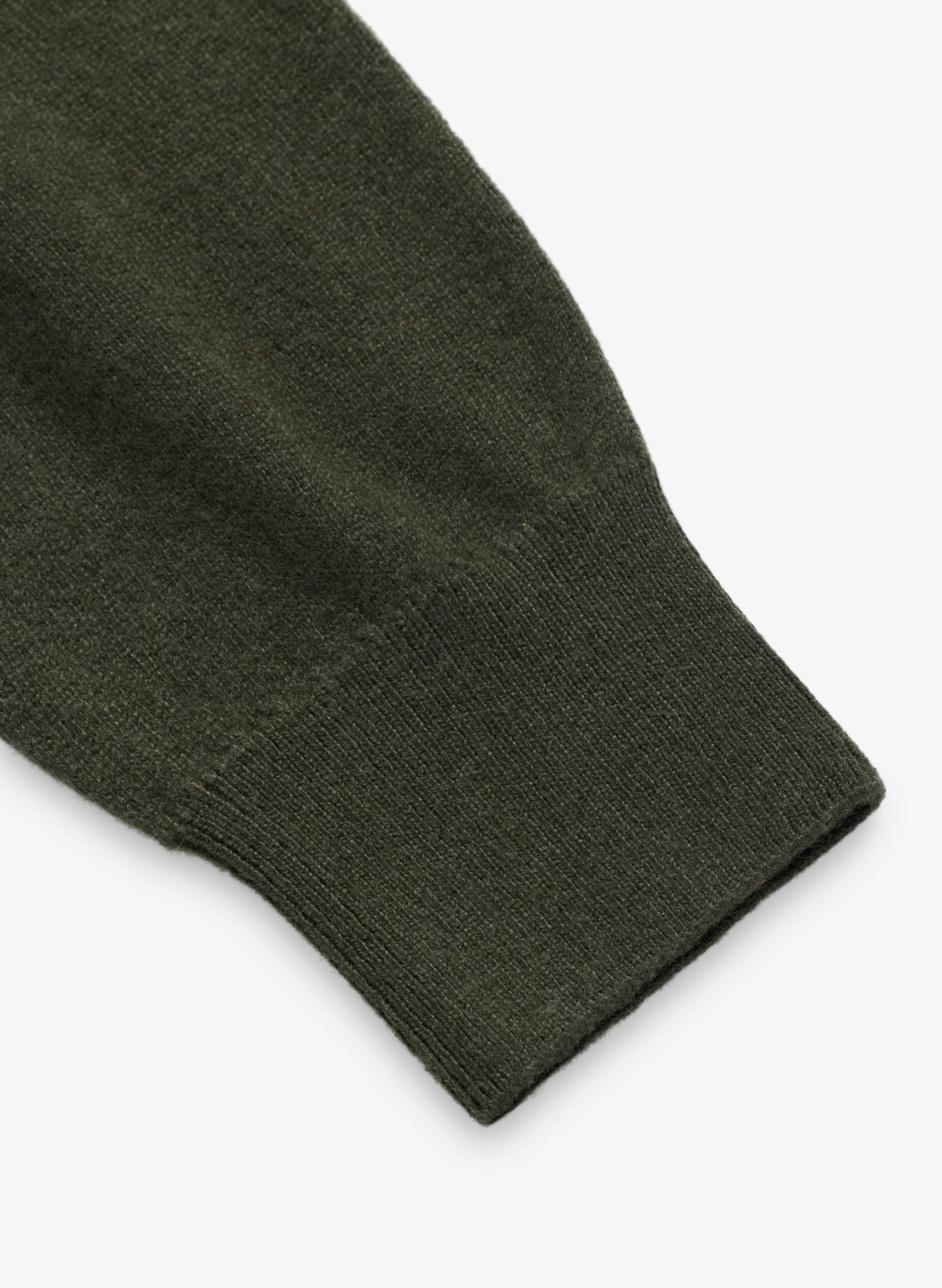 Lightweight 100% Cashmere Crewneck - Dark Green – JJJJound