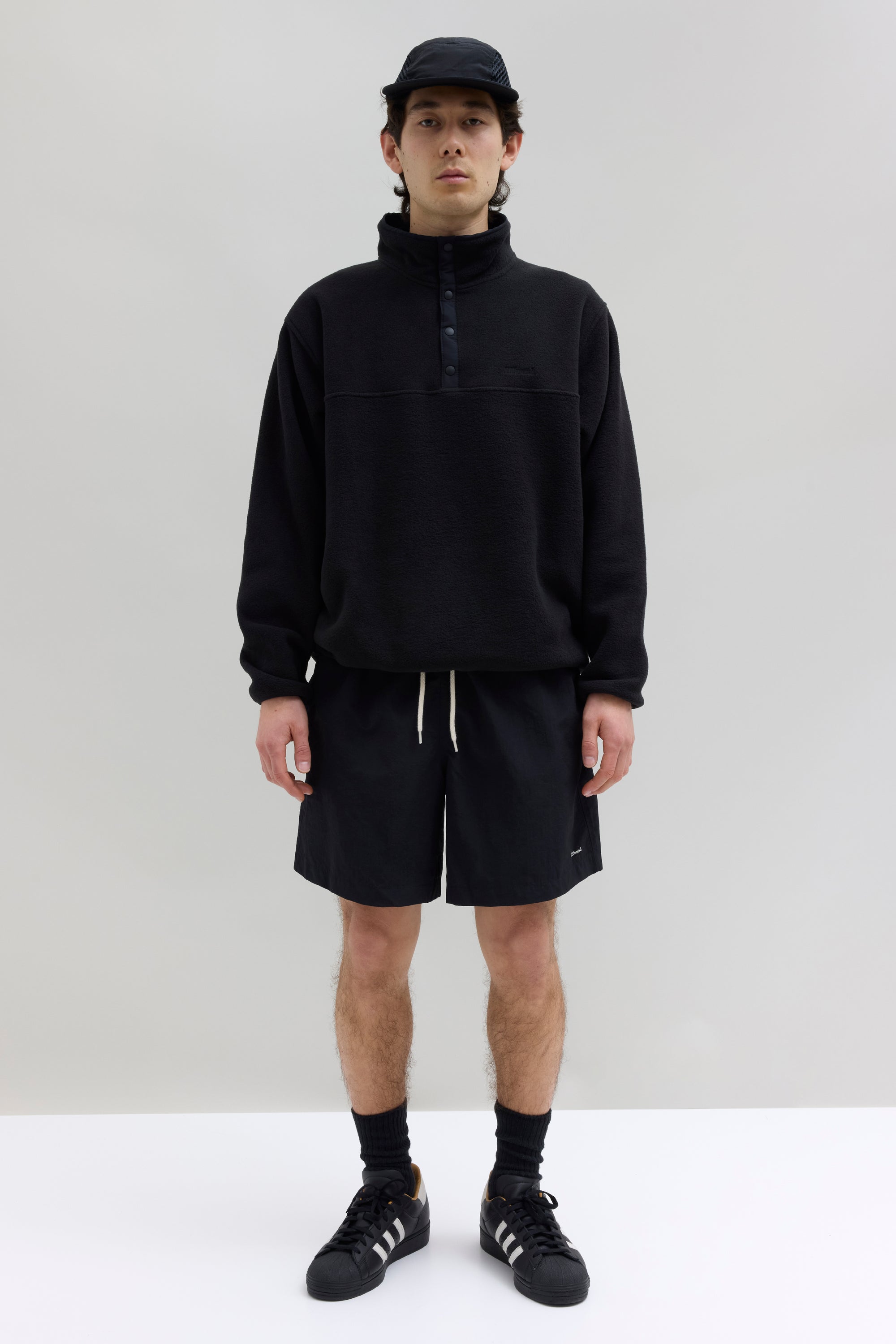 Camper Short - Black